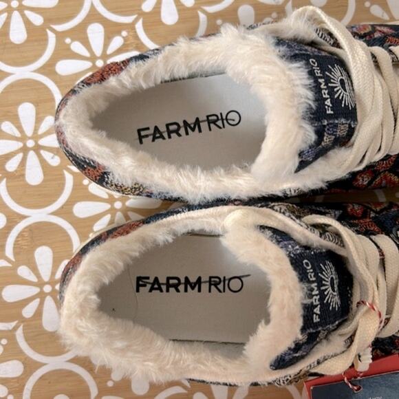 NWT Farm Rio Annika floral tapestry faux fur lined platform sneakers - Picture 11 of 15